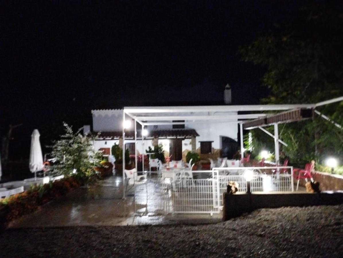 Vila Cortijo Rural La Chula Fontanar Exteriér fotografie
